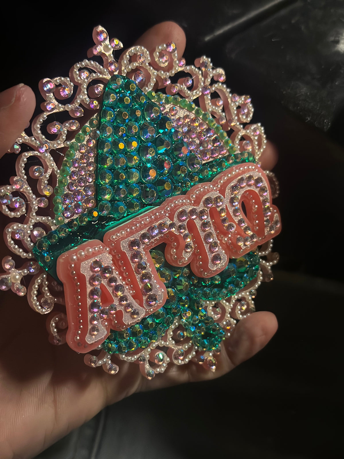 Lady Bridgerton-Chapter Pin